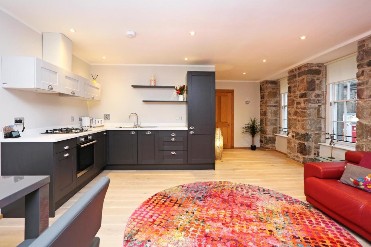 Joivy Elegant Home At The Heart Of The Royal Mile Edinburgh Dış mekan fotoğraf